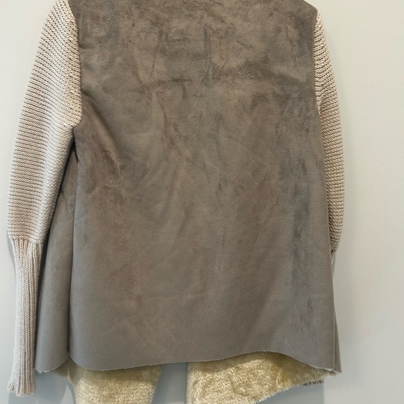 VENUS - Suede Sweater Sleeve Jacket Beige Size L - Picture 3 of 4